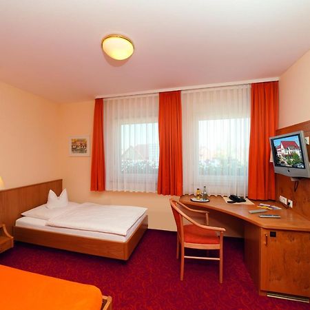 Gasthof - Hotel Zum Ochsen Gmbh Berghulen Kültér fotó