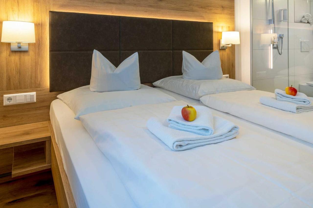 Gasthof - Hotel Zum Ochsen Gmbh Berghulen Kültér fotó