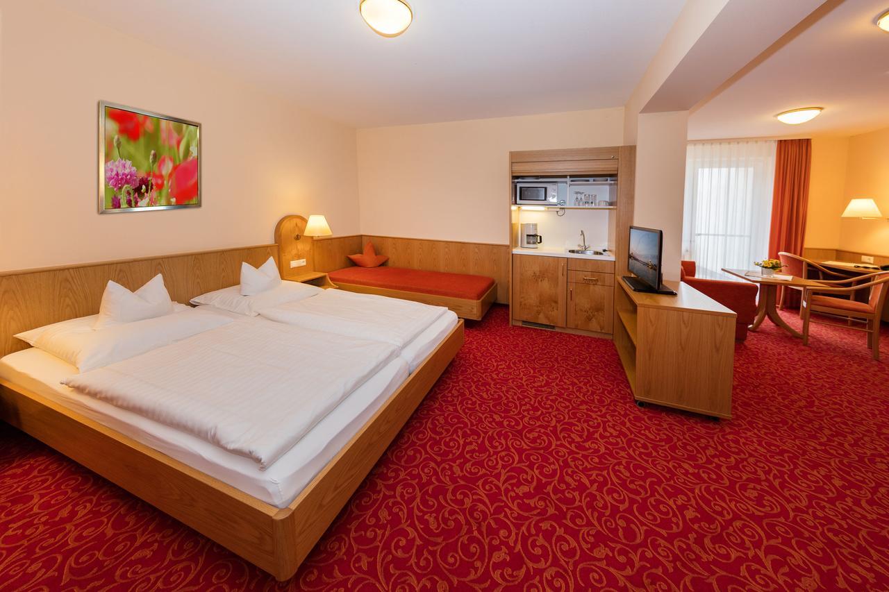 Gasthof - Hotel Zum Ochsen Gmbh Berghulen Kültér fotó