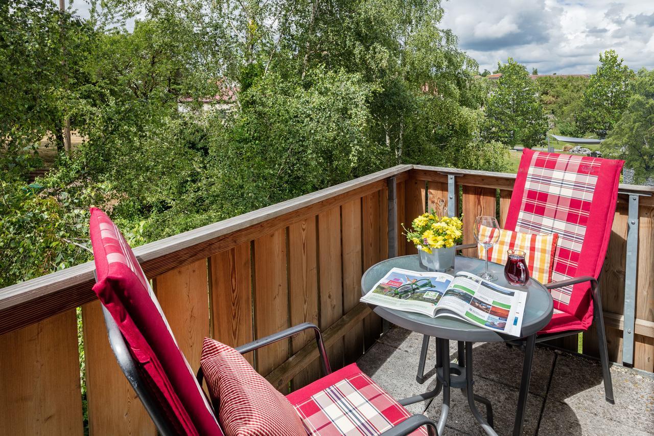 Gasthof - Hotel Zum Ochsen Gmbh Berghulen Kültér fotó